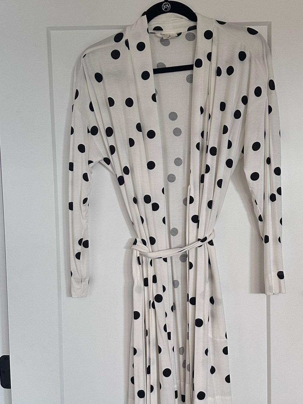 NWOT Soma White Short Robe with Black Polka Dots